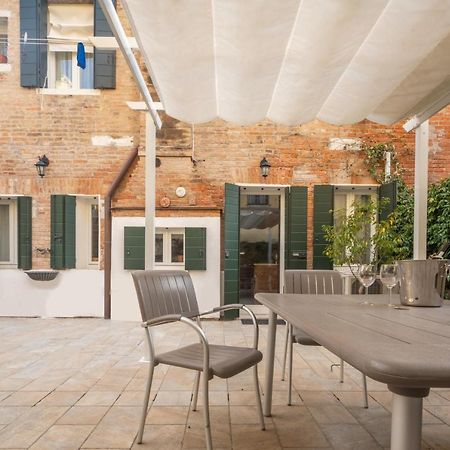 Luxury Garden Mansion R&R Leilighet Venezia Eksteriør bilde